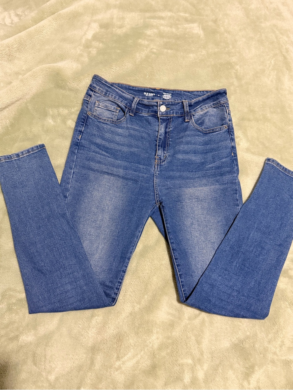 Old Navy Women's Medium Blue Skinny Jeans
